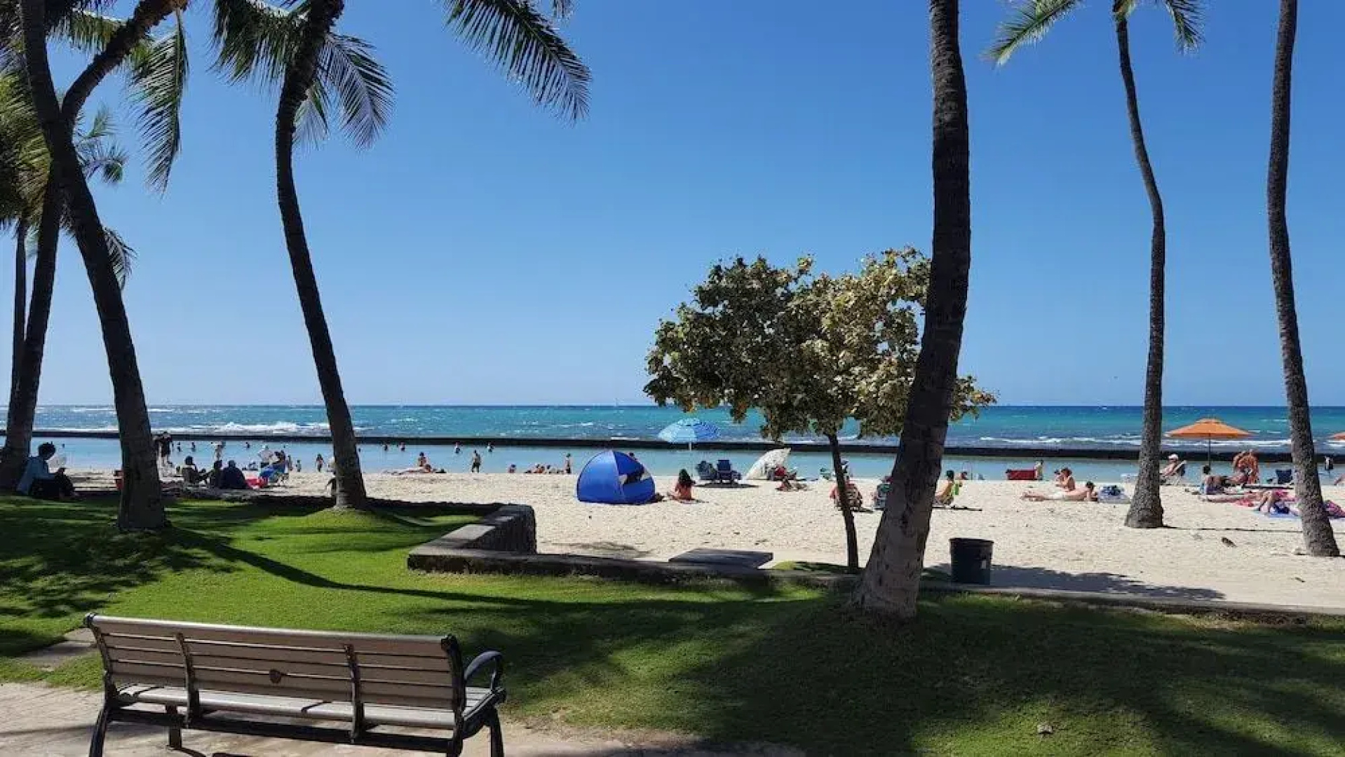 Renovated one bedroom 2 min to the beach