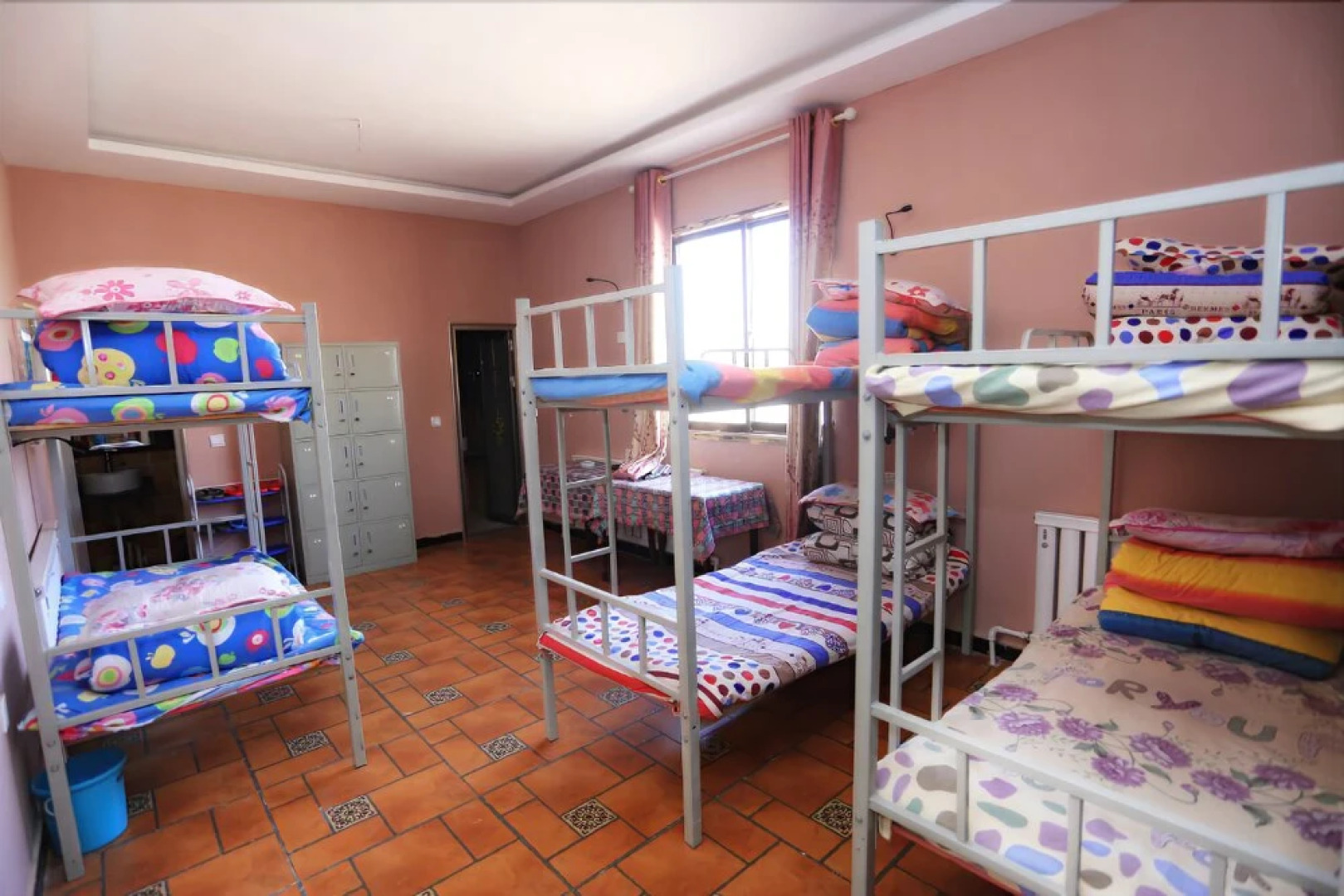 Dunhuang 8090 Guest House