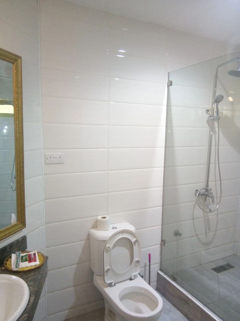 Eden Crest Hotel & Resort