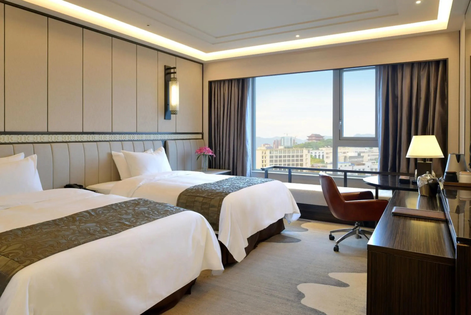 Fuzhou Lakeside Hotel