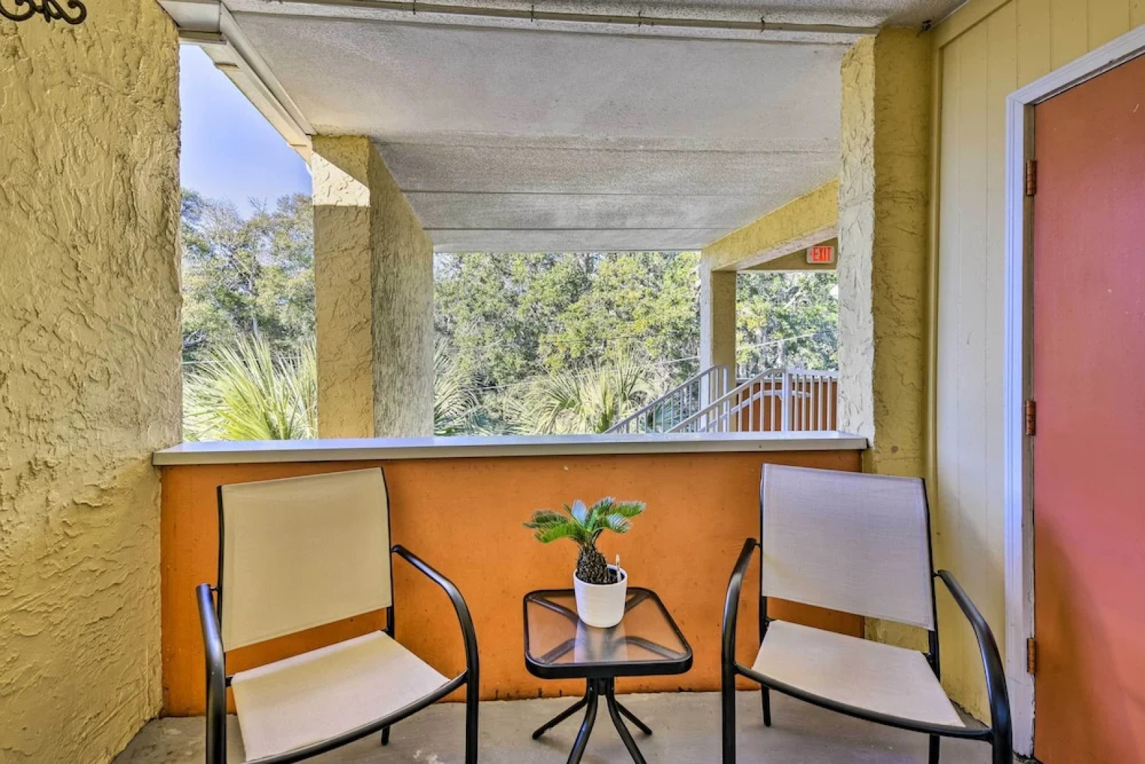 Waterfront Mary Esther Condo w/ Kayaks!