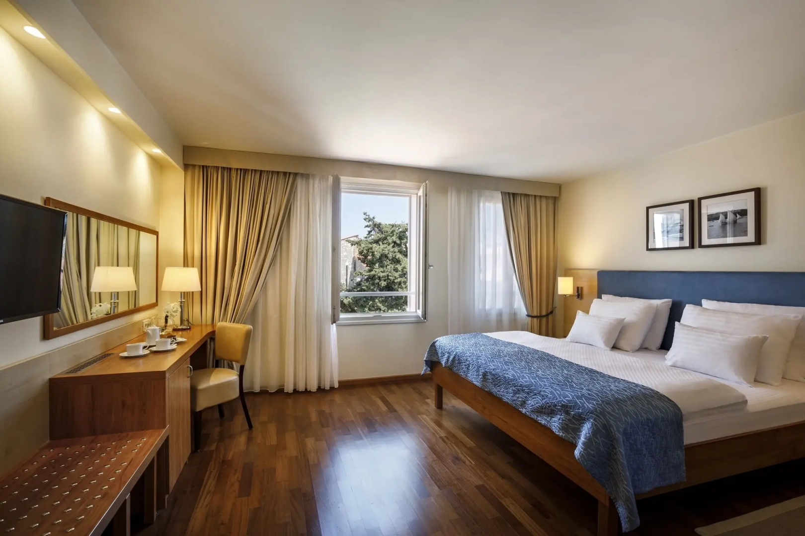 Valamar Riviera Hotel & Residence