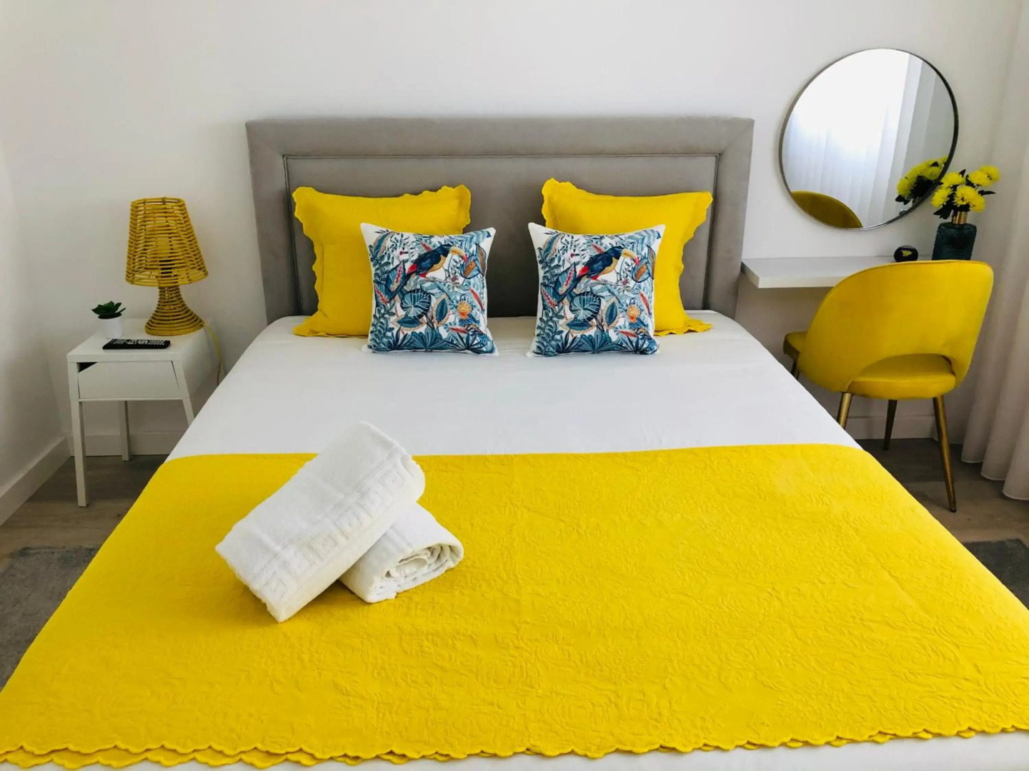 Central Tiled Apartment