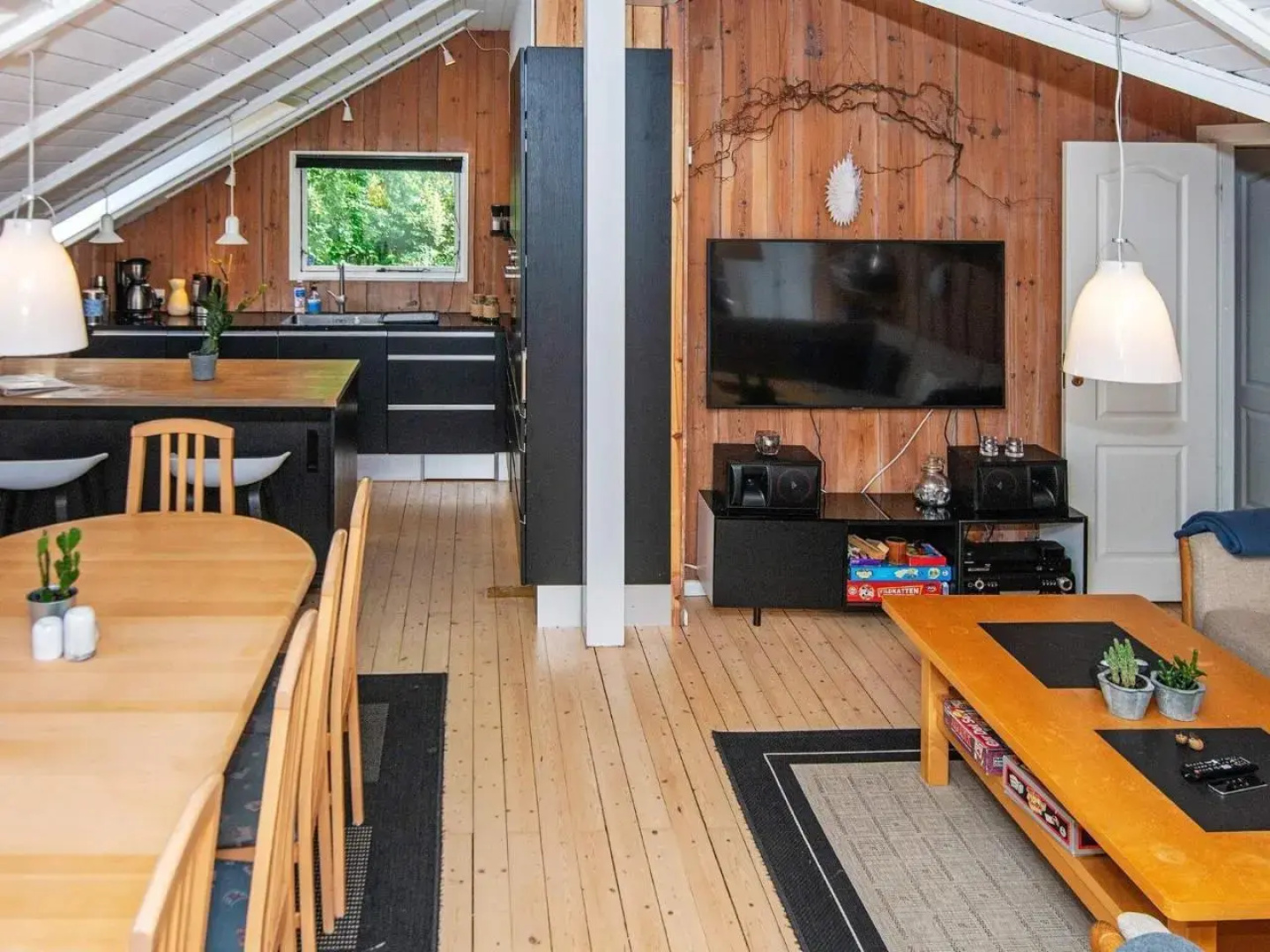 Pøt Strandby