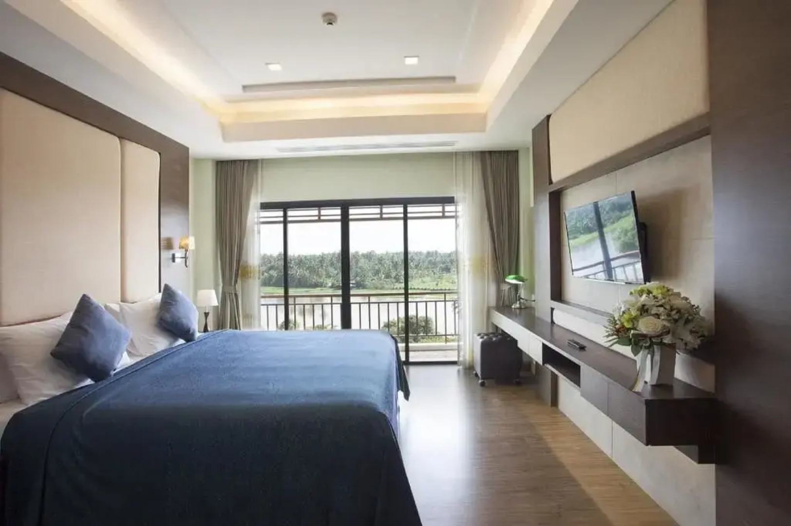 RK Riverside Resort And Spa