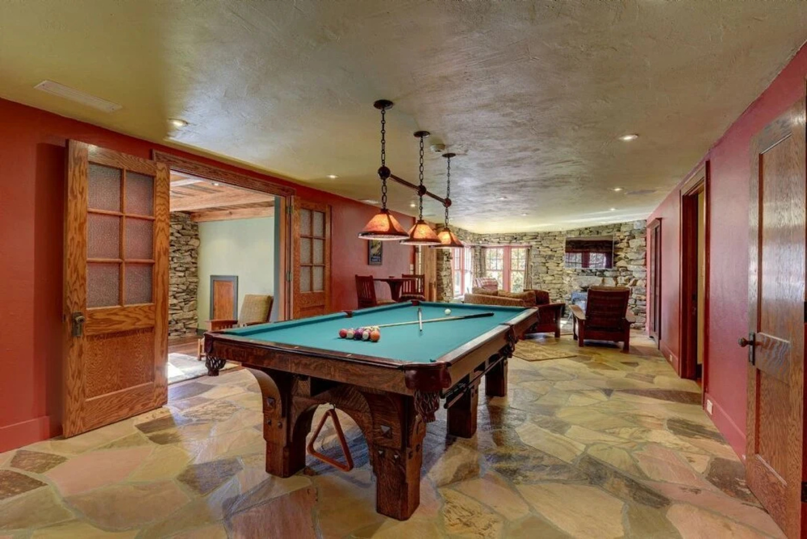 Storybrooke Place 5 Bedrooms 3.5 Bathrooms Home