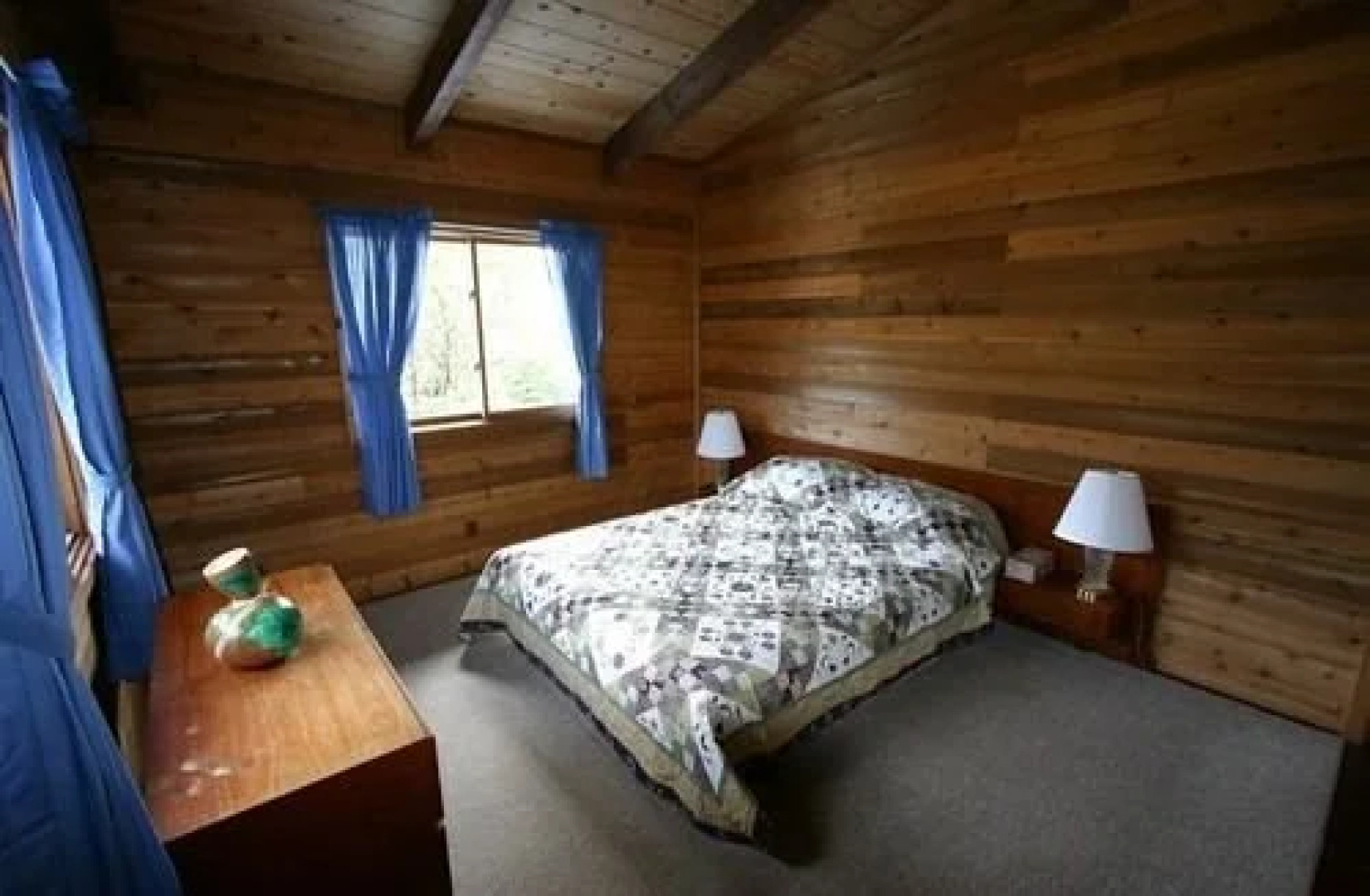 Tara Firma Inn - Volcano