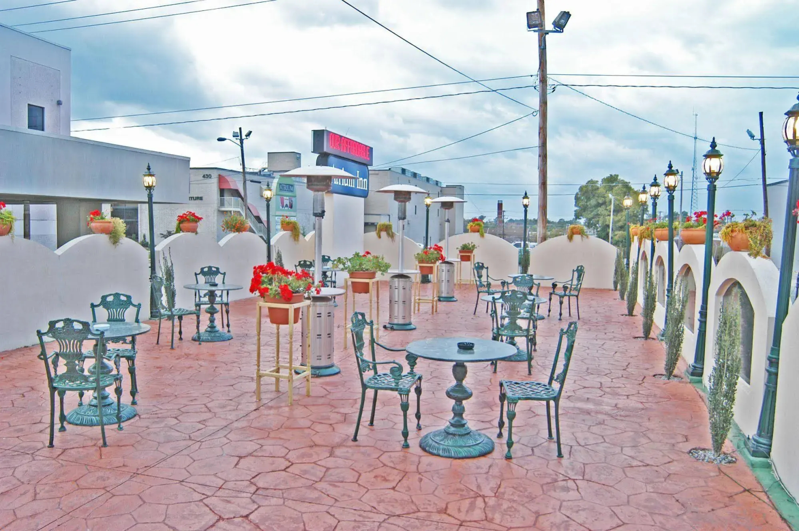 Atrium Inn