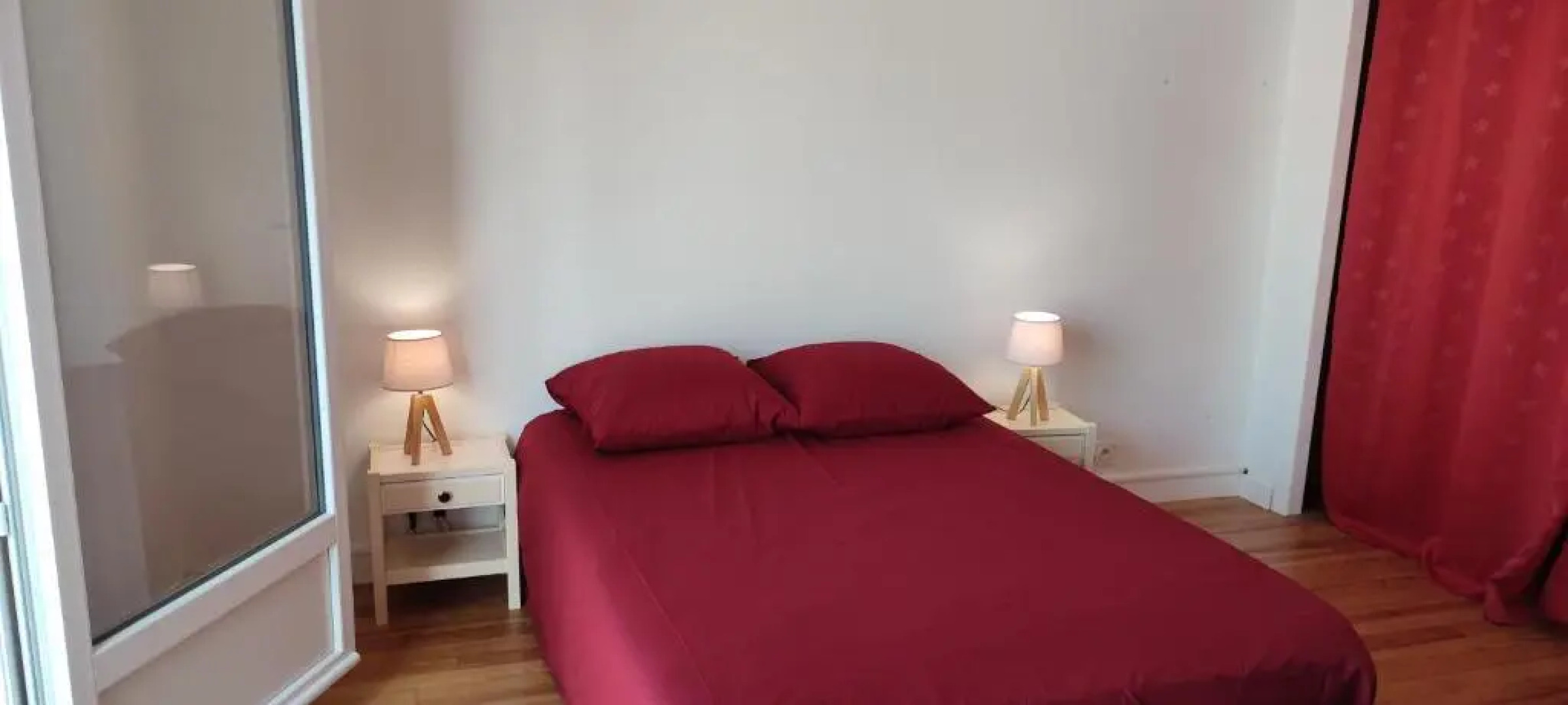 Appartement Rénové, 100 m de la gare, 83 m2, 5 Pers, Confortable et Lumineux