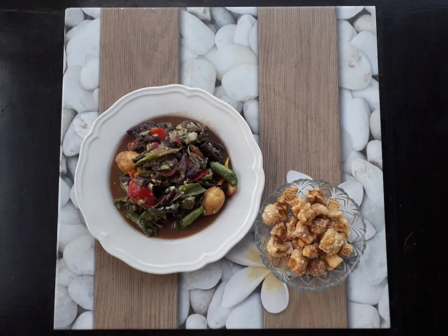 At Puangpetch Mukdahan