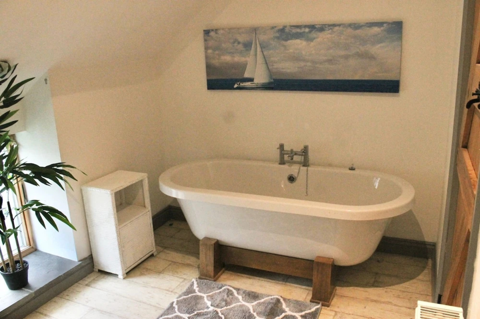 Brackendale Luxury Townhouse, hot Tub,sauna, Games