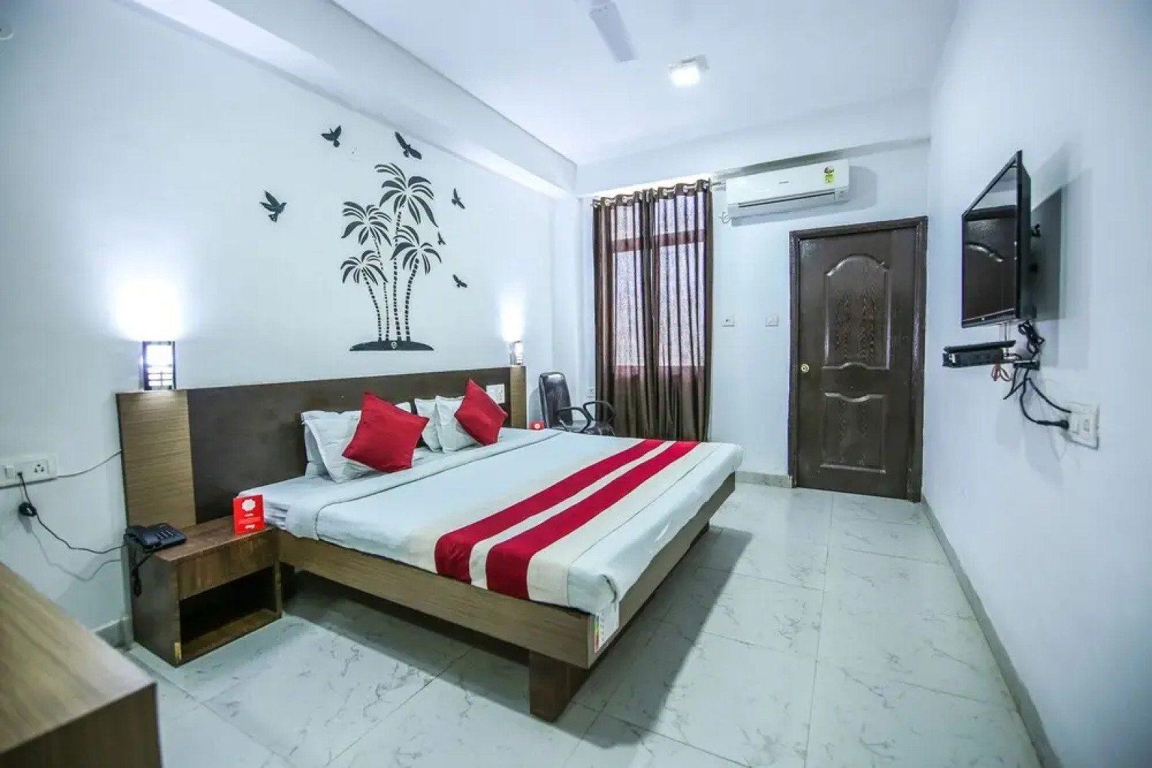 OYO 3603 White Pearl Hotel