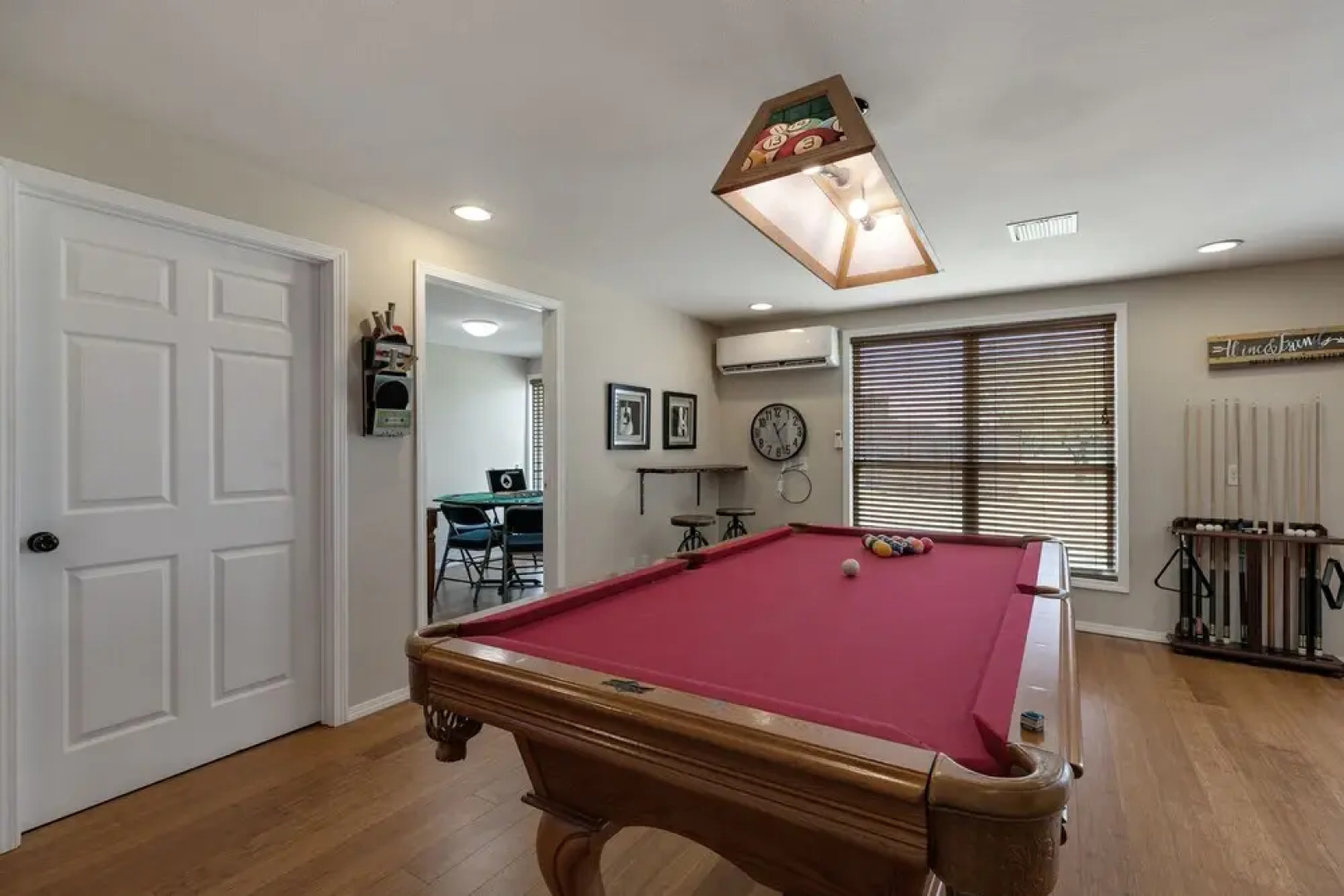 Gorgeous Home W/hot Tub&grill