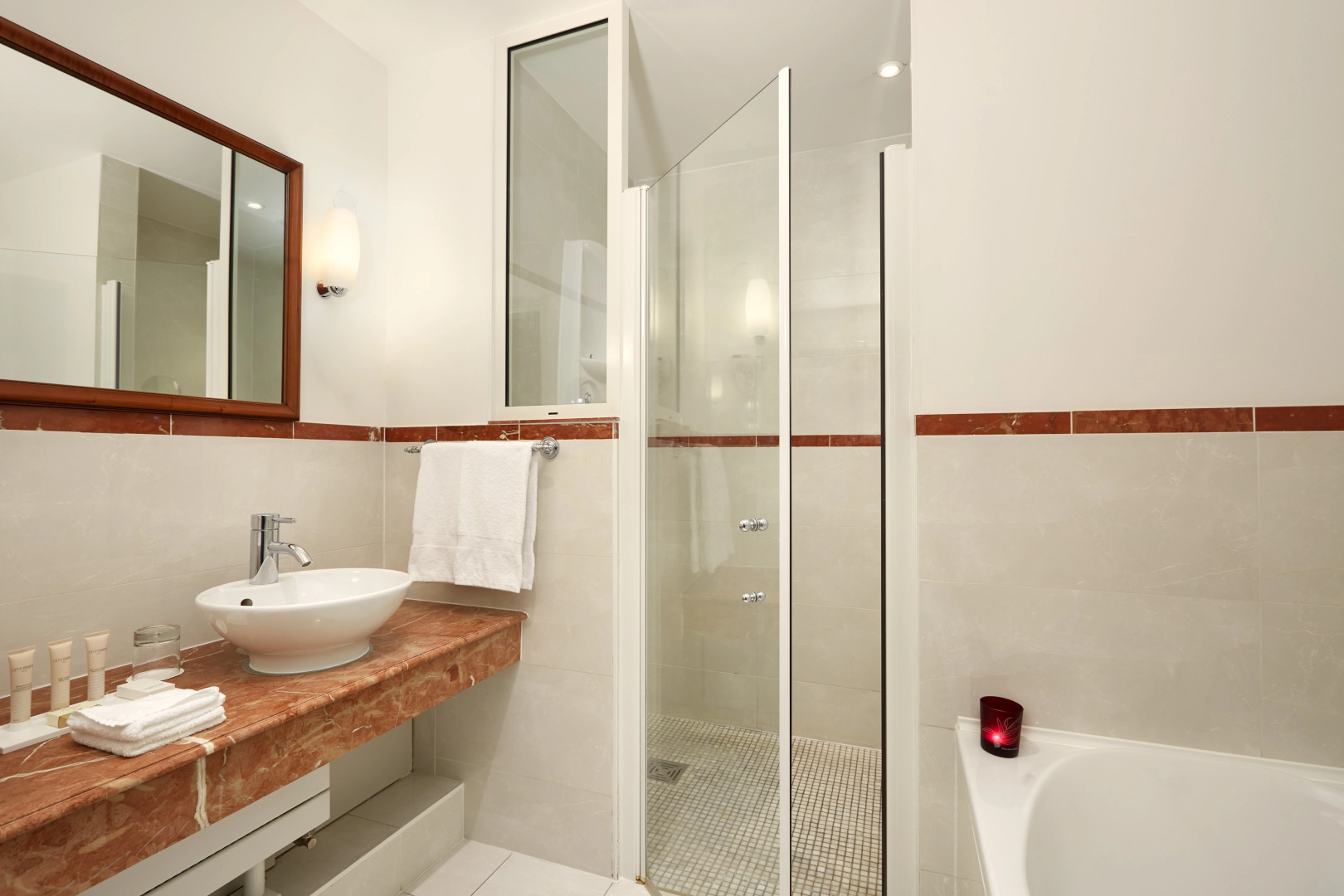 Château Hotel Grand Barrail