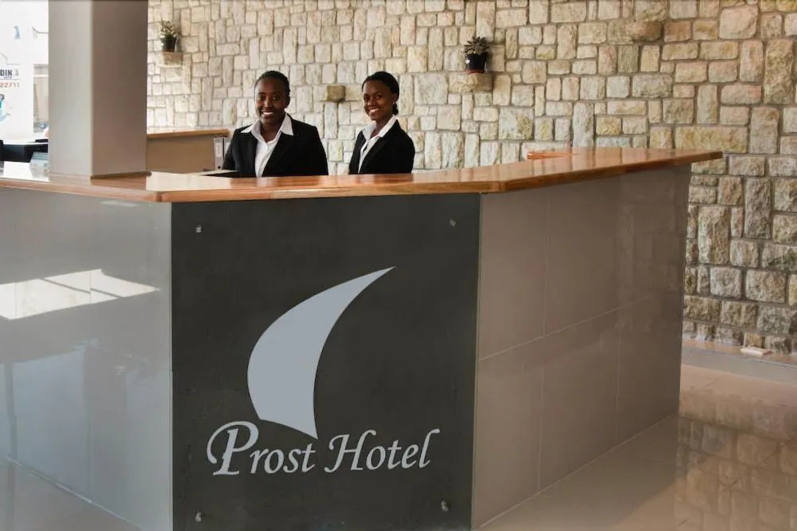 Prost Hotel