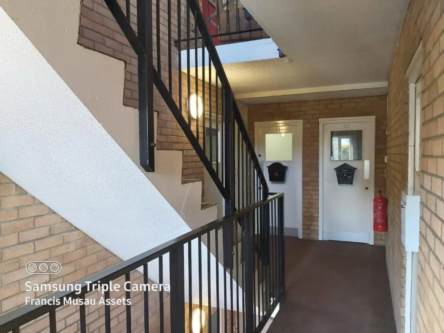 The Maltings - Huku Kwetu Dunstable - Spacious Business Travellers- 2 Bedroom 2nd floor Serviced Apartment -Private Parking- Free Wifi