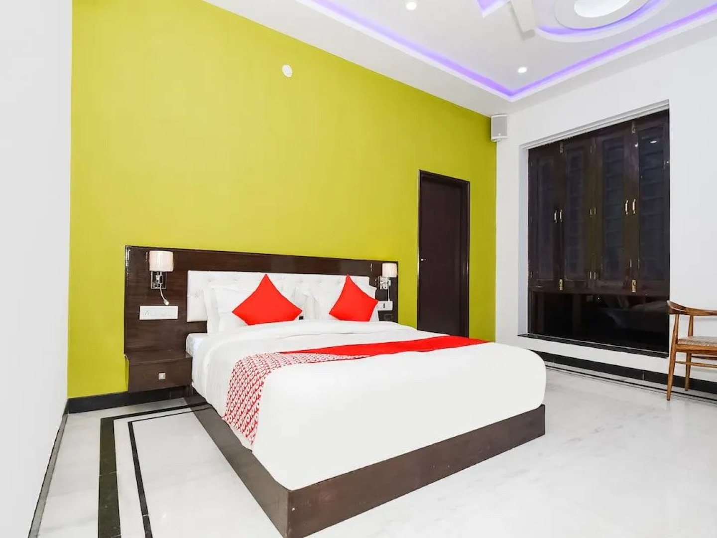 Oyo 42636 Zest Damodar Garh