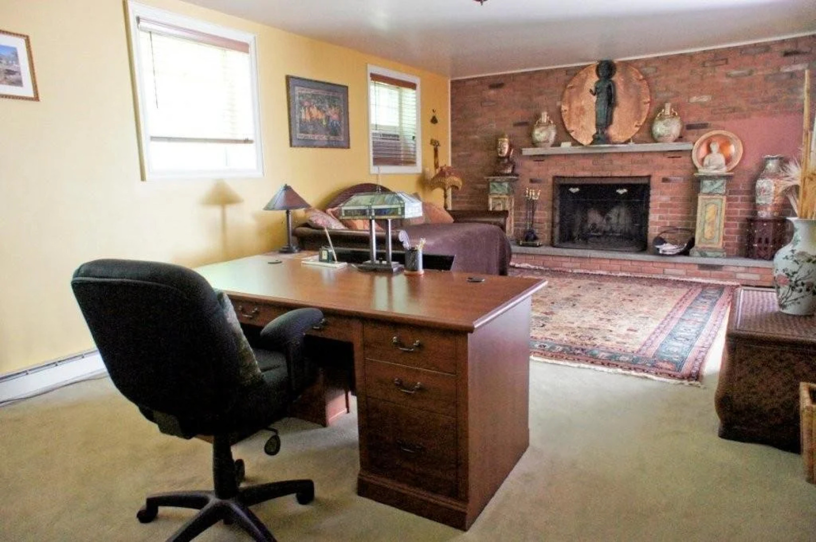 Enchanted Manor of Woodstock Bed and Breakfast