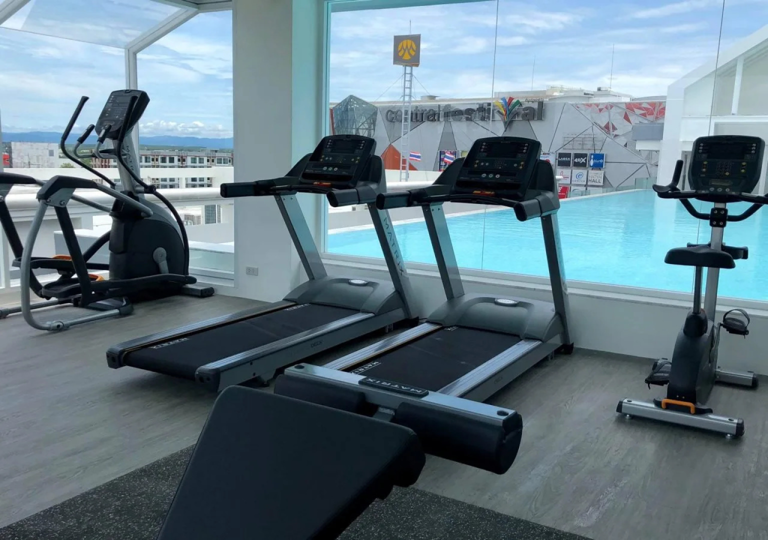 Crystal Hotel Hat Yai