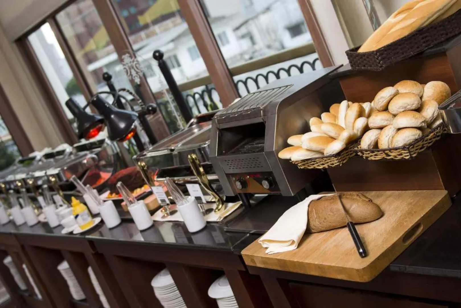 Hotel Majestic Saigon