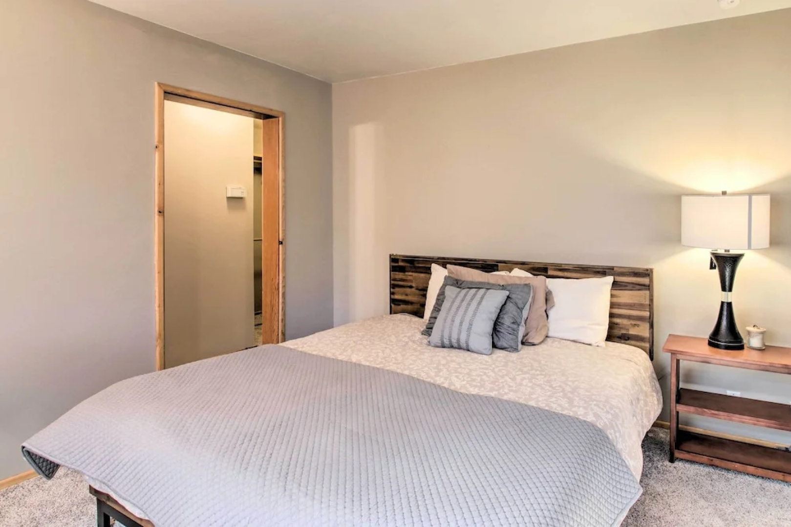 Idyllic Frazier Park Cabin: Views, Pool Table