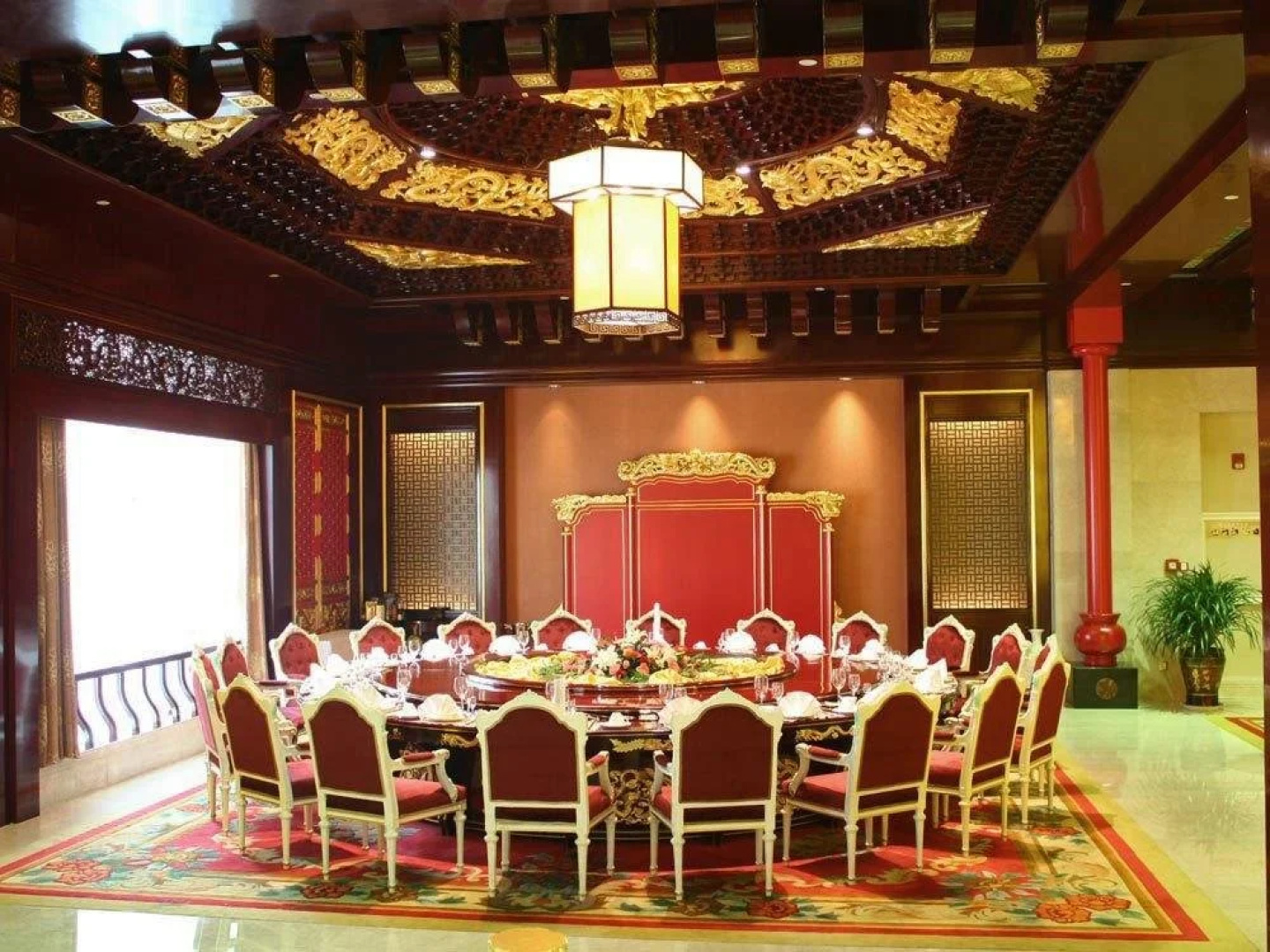 Huasheng Jiangquan Hotel & Town