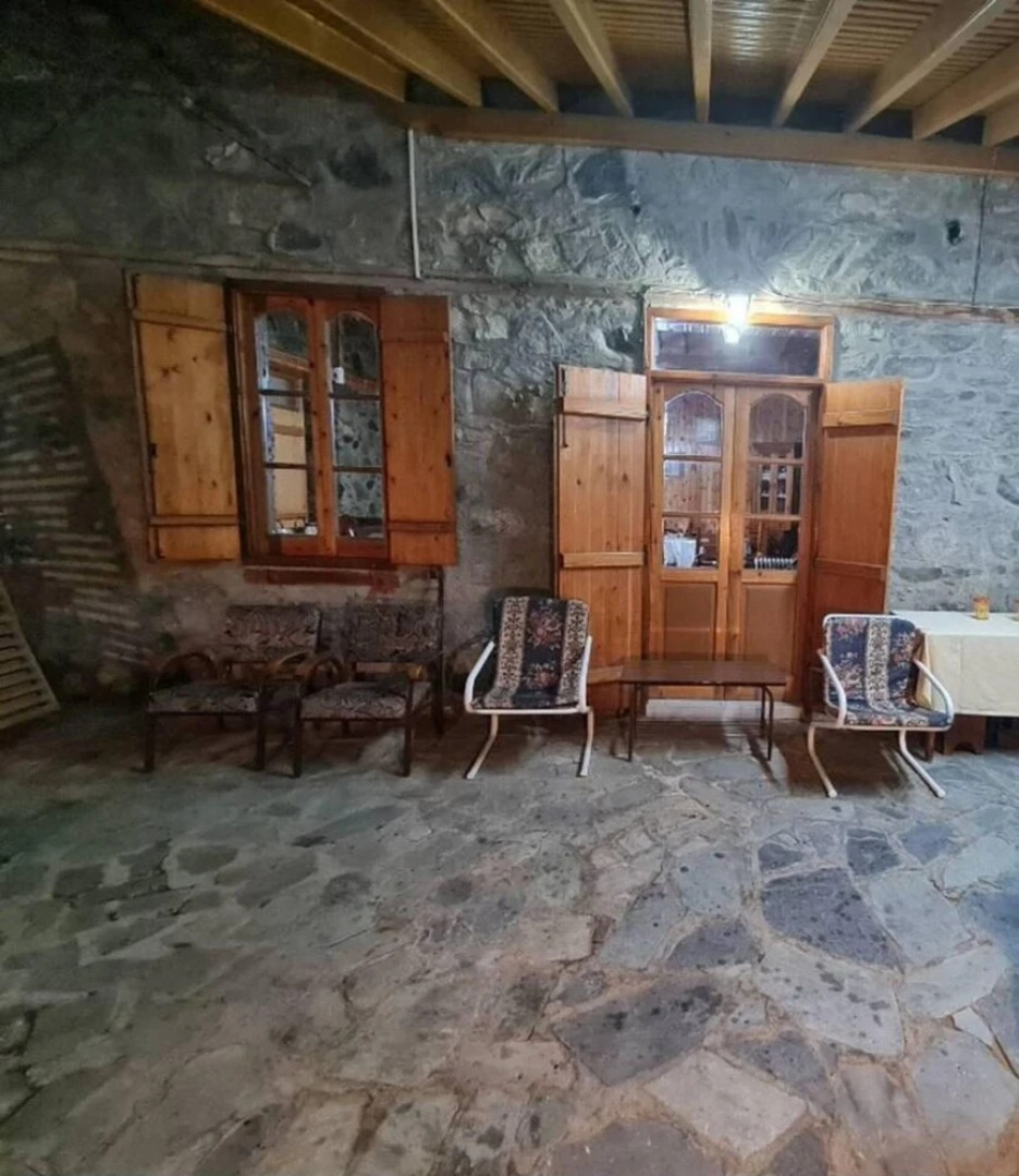 Elpiniki's Old Three Bedroom House