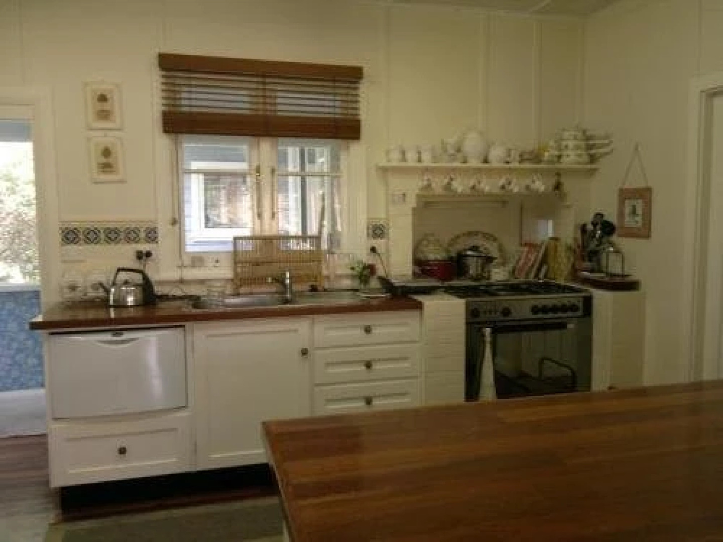 Wyreepi Carribean Chalet