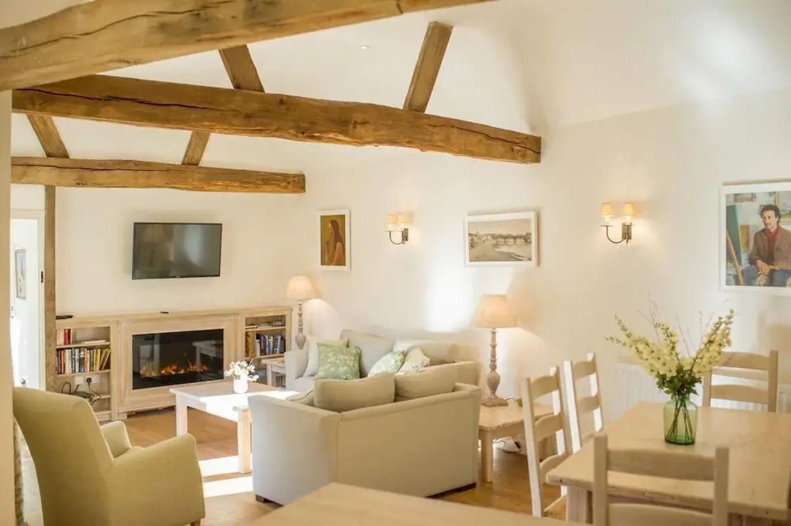 Cowdray Holiday Cottages