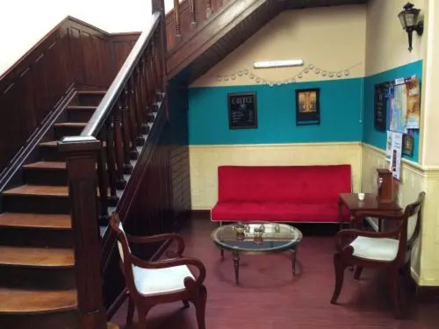 Ukelele Hostel