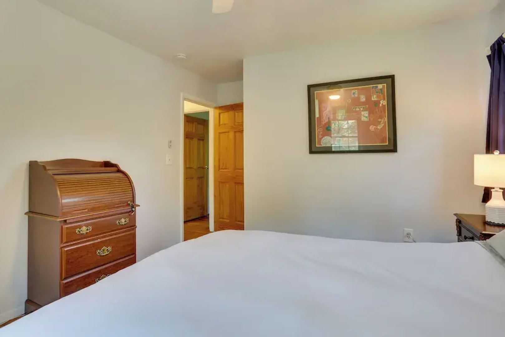 Woodstock Getaway w/ Hot Tub ~ 2 Mi to Dtwn!