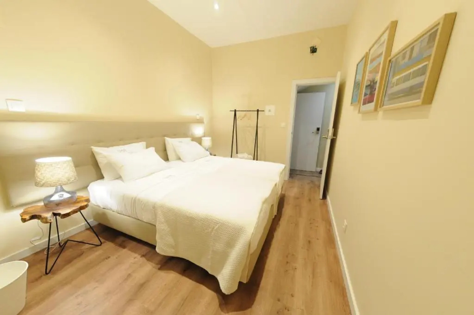 Naya - Downtown Guesthouse