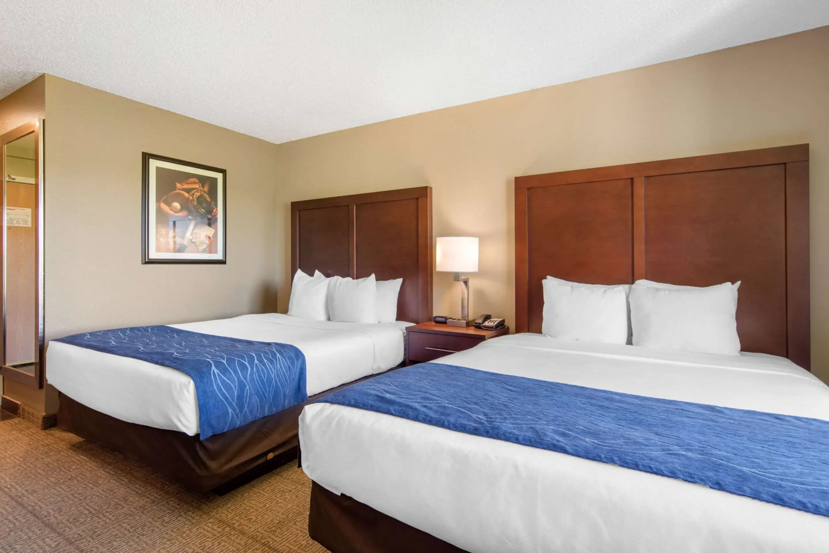 Comfort Inn & Suites Milford / Cooperstown