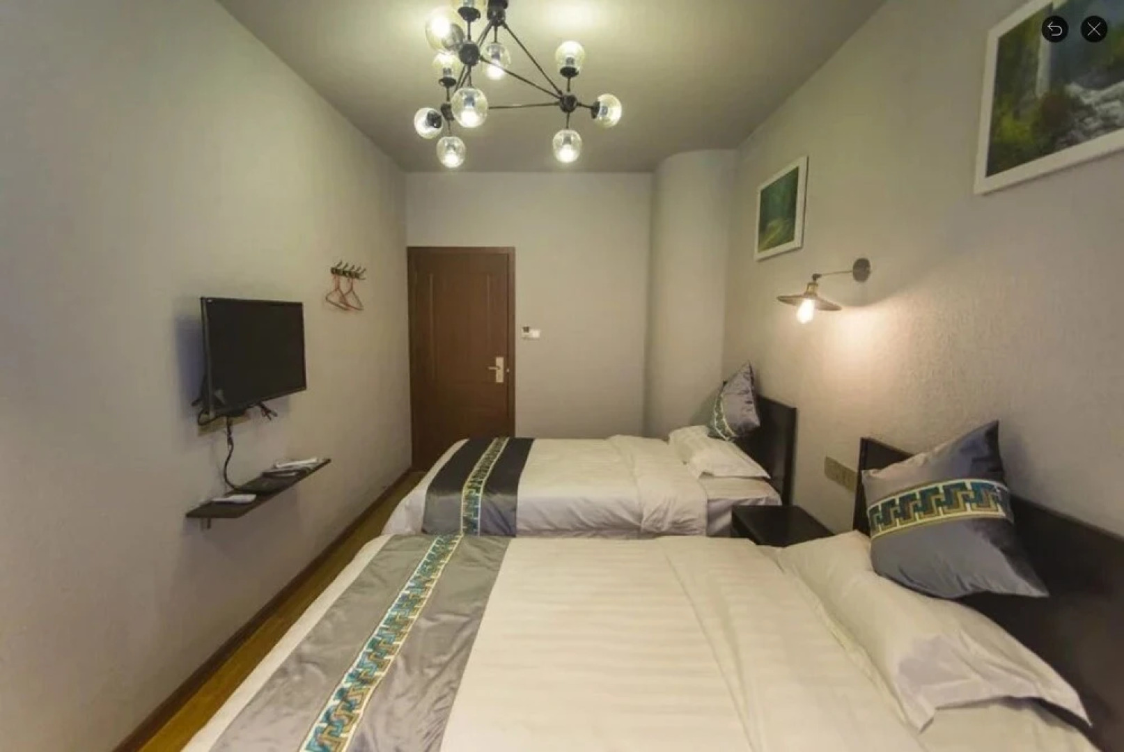 Zhangjiajie Xinjian Inn