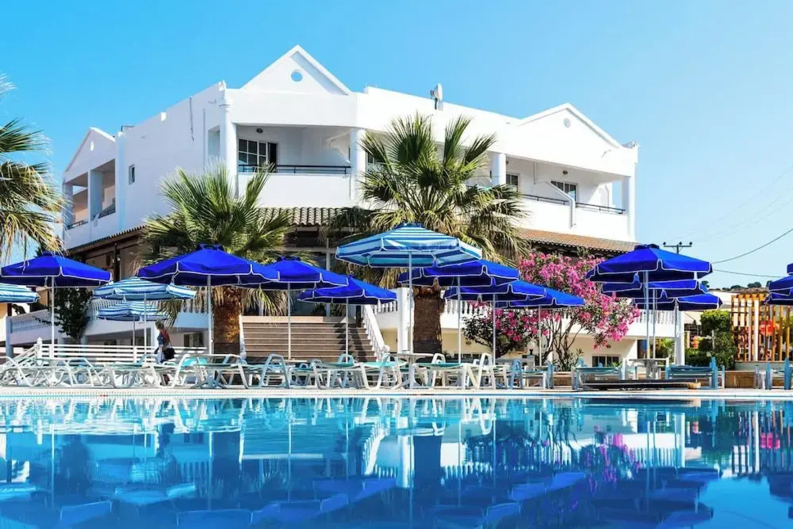 Elvita beach hotel