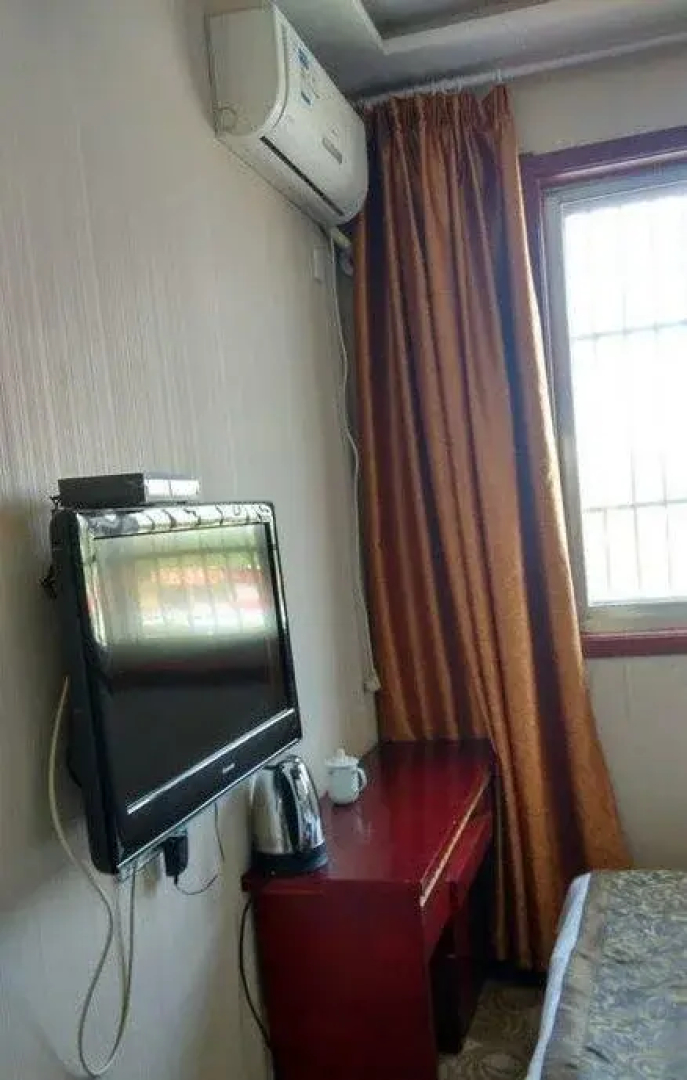 Yulin Kaiyulin Business Hotel