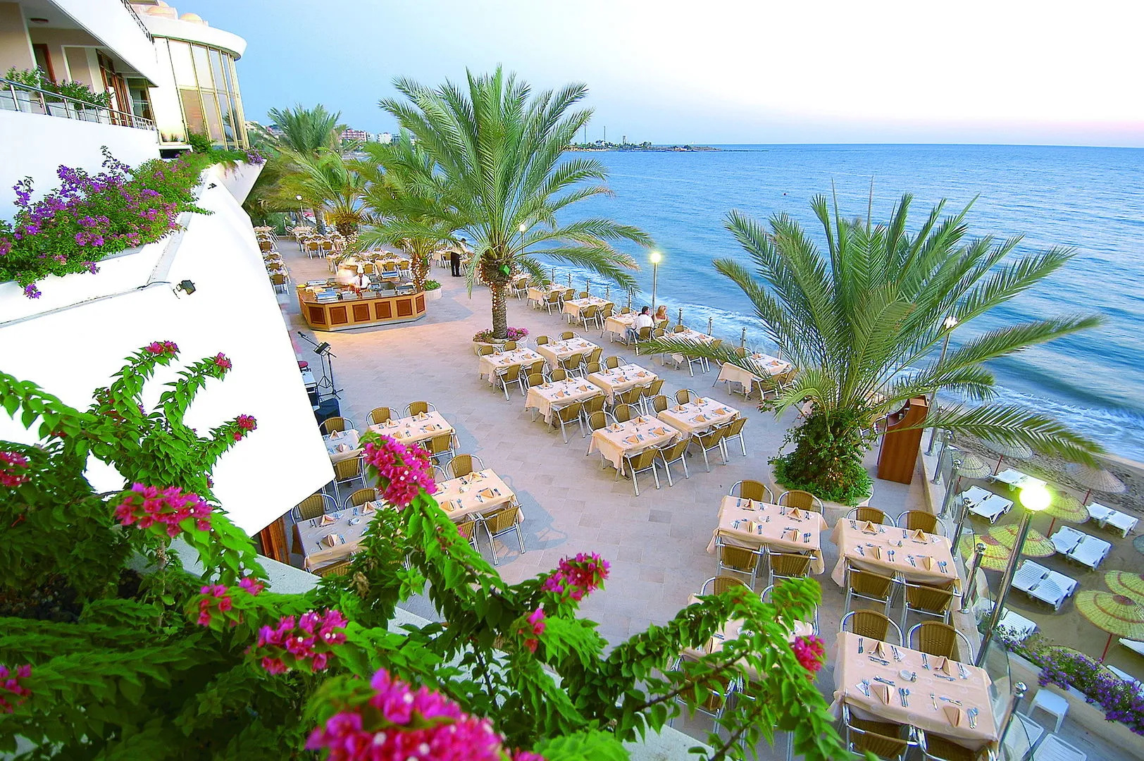 Rubi Hotel