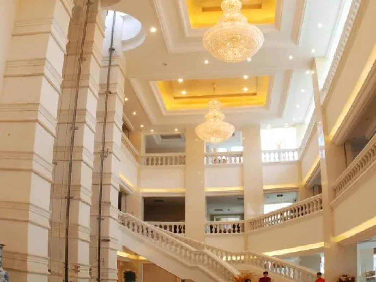 Lucheng International Hotel