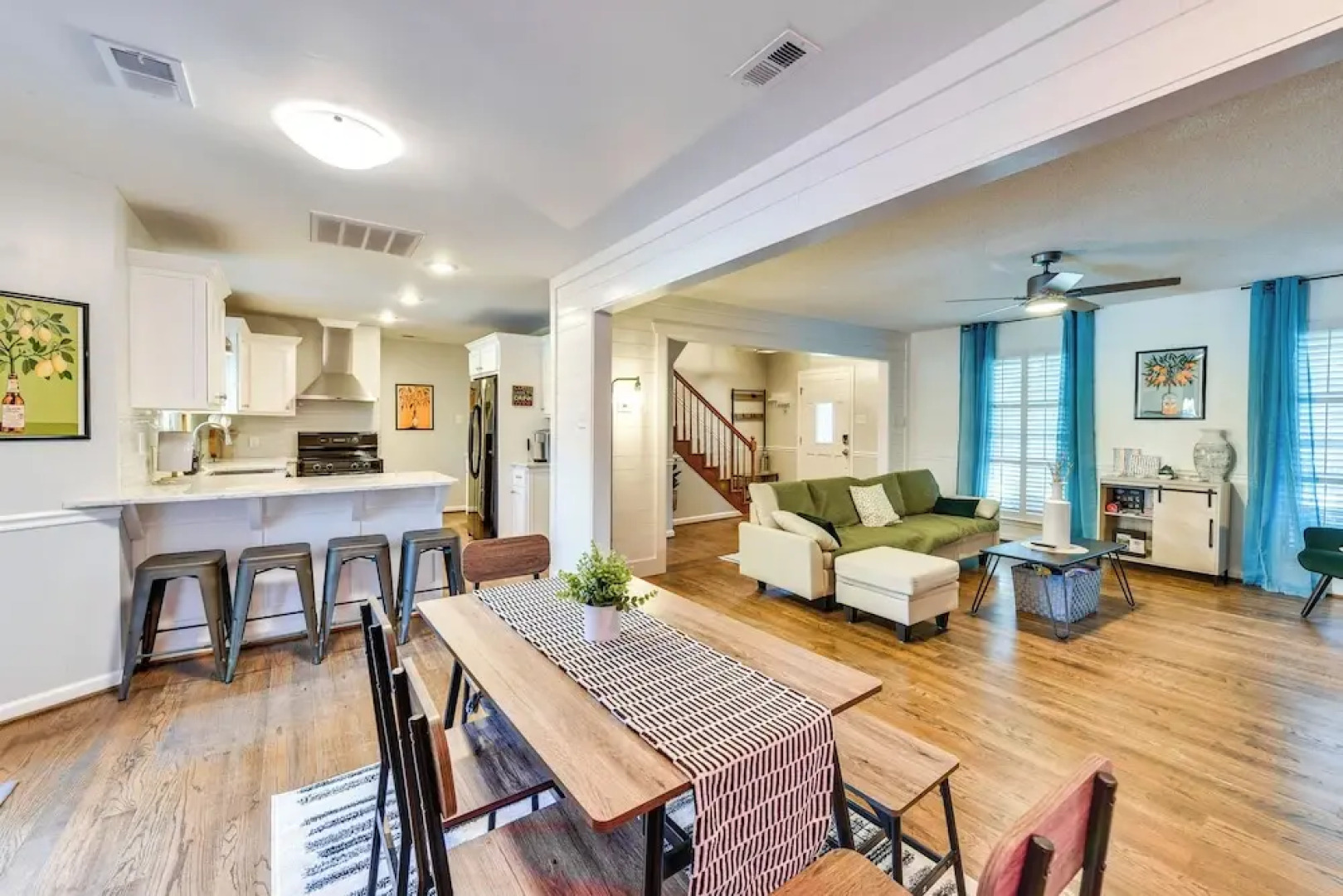 Savannah Home: Close to Bike Trails & Beaches!