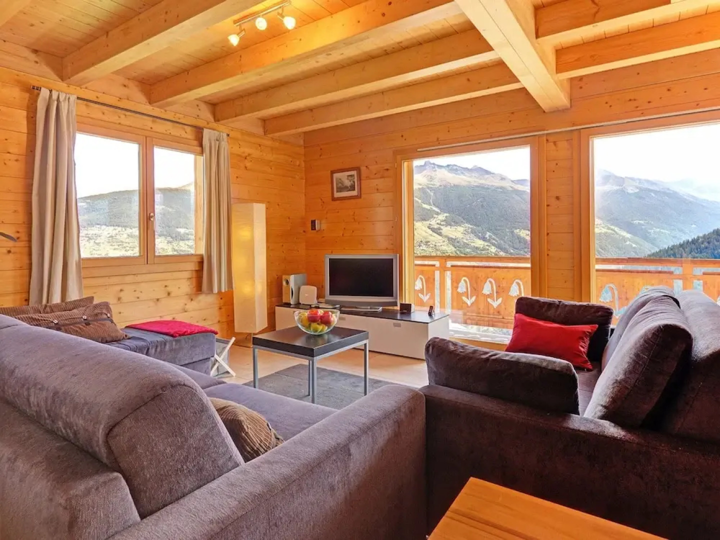 Chalet in Les Collons Near Ski Lift