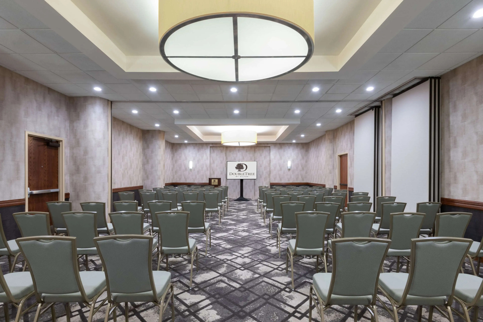 DoubleTree by Hilton Denver - Aurora