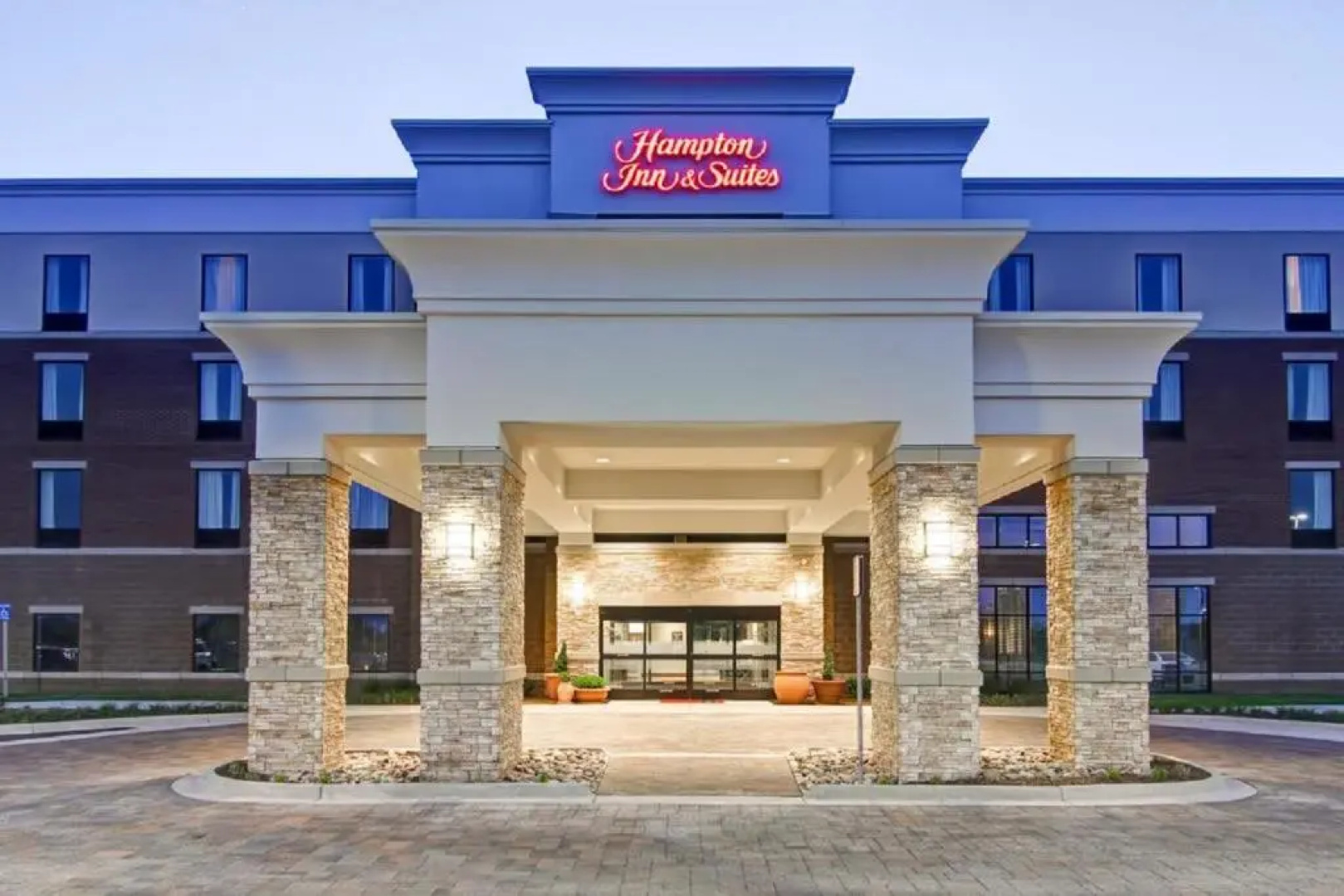 Hampton Inn & Suites Erie Bayfront