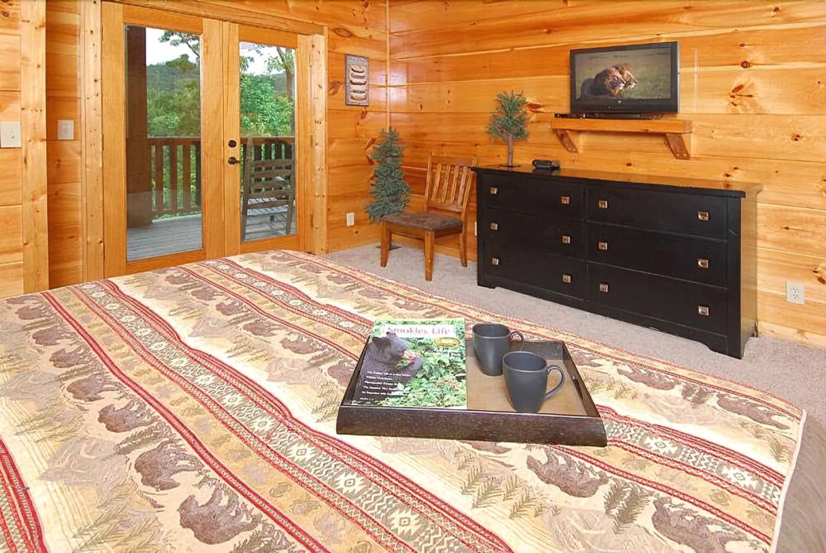 Mountain Memories - 3 Br cabin by RedAwning