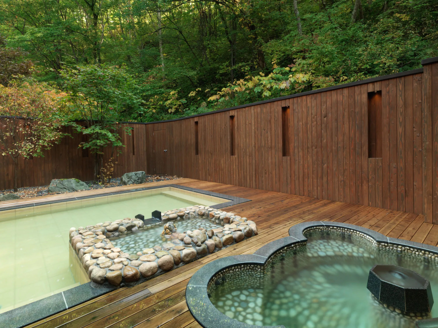 Niseko Konbu Onsen Tsuruga Besso Moku No Sho