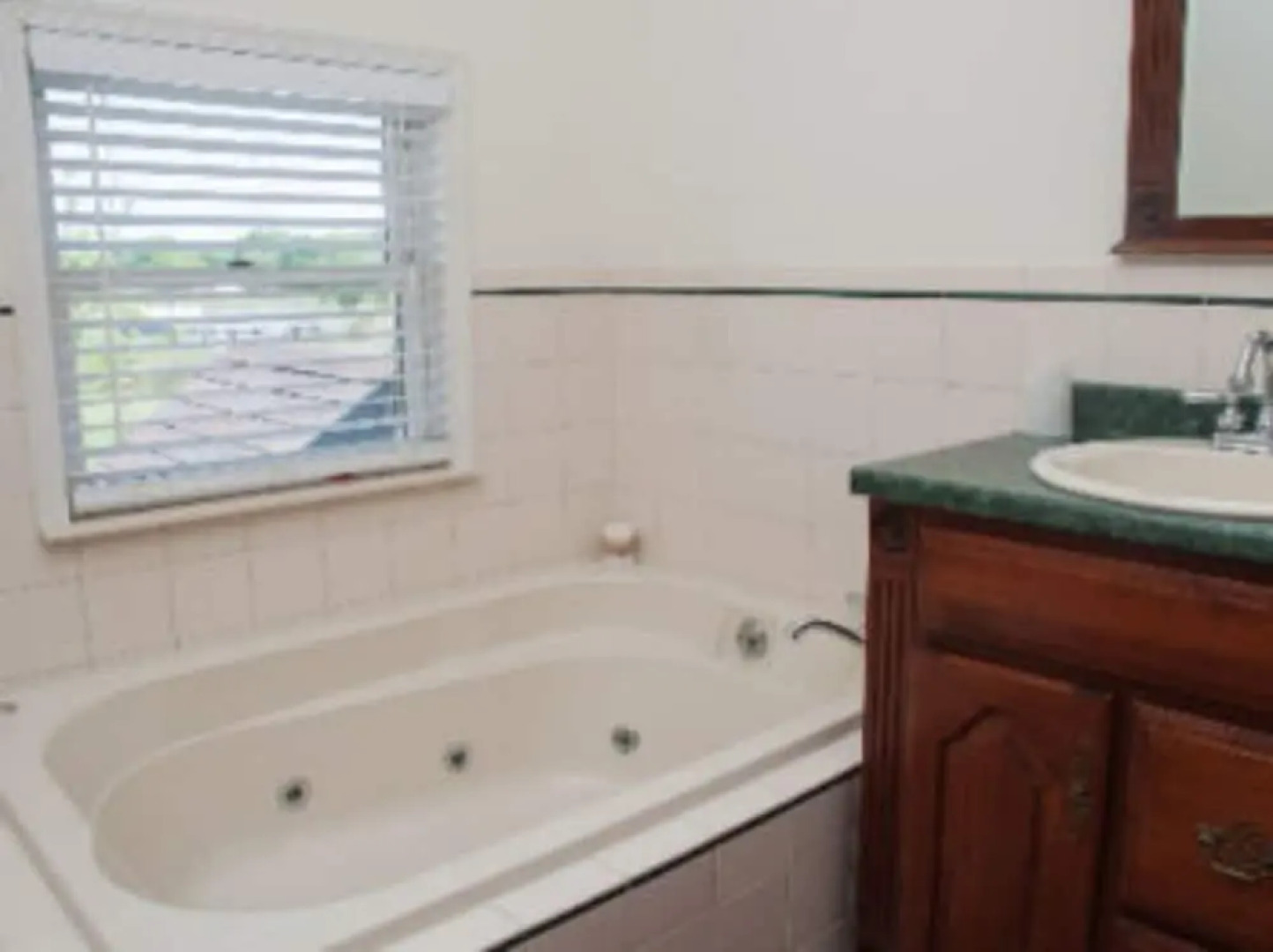 Inn at Haven Harbour