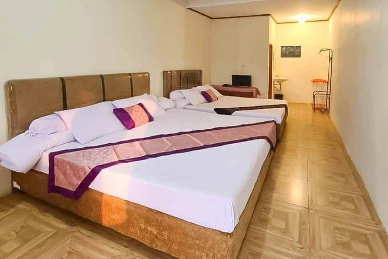 Pesona Wisata Alam Ciparay Endah