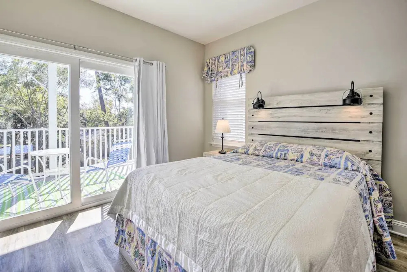 Modern Escape in the Heart of Murrells Inlet