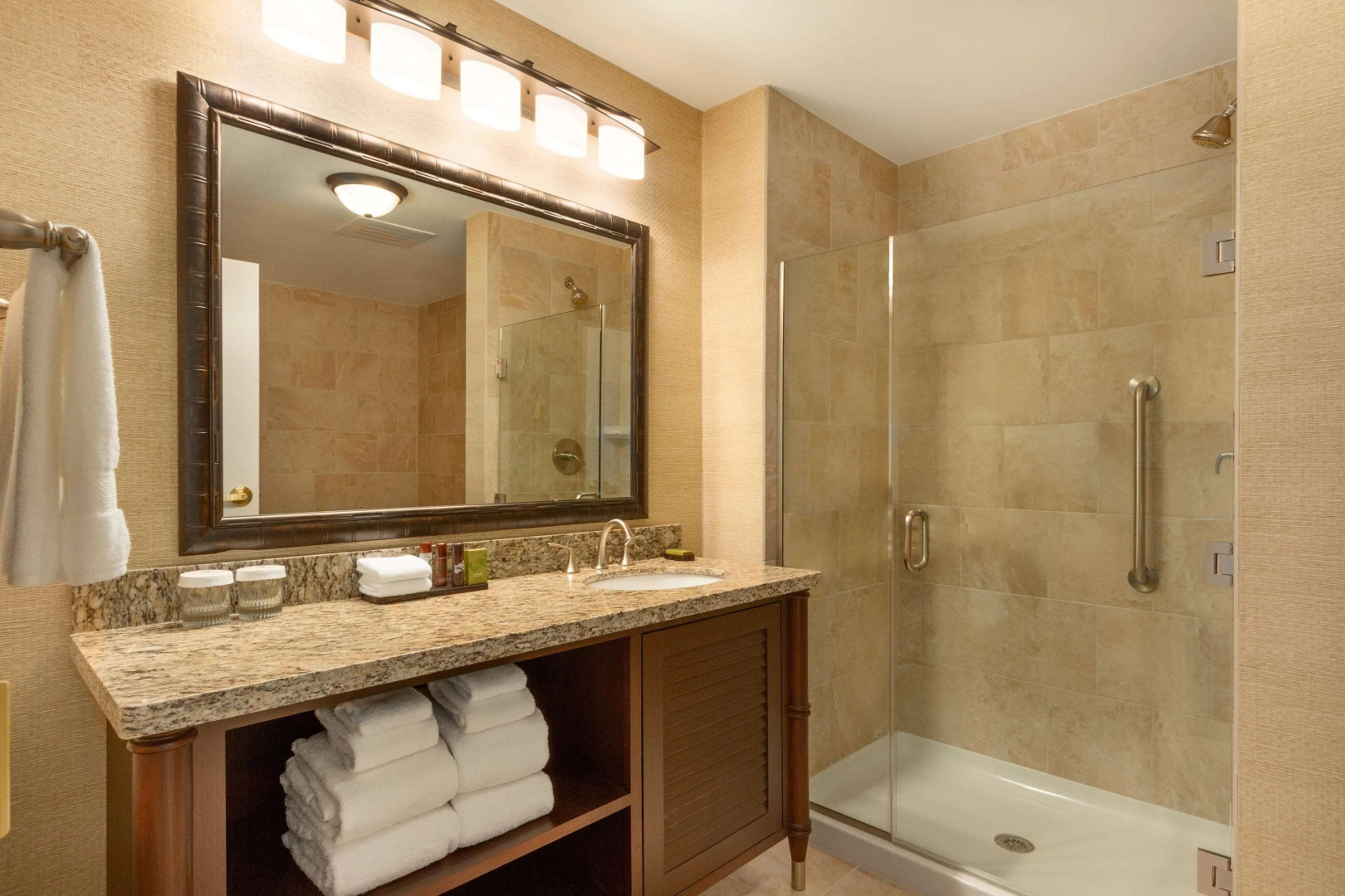 Embassy Suites by Hilton Savannah