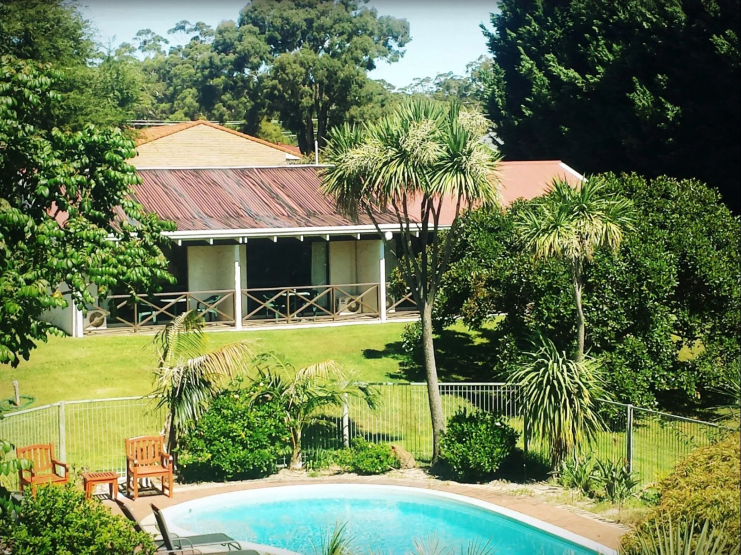 Karri Forest Motel