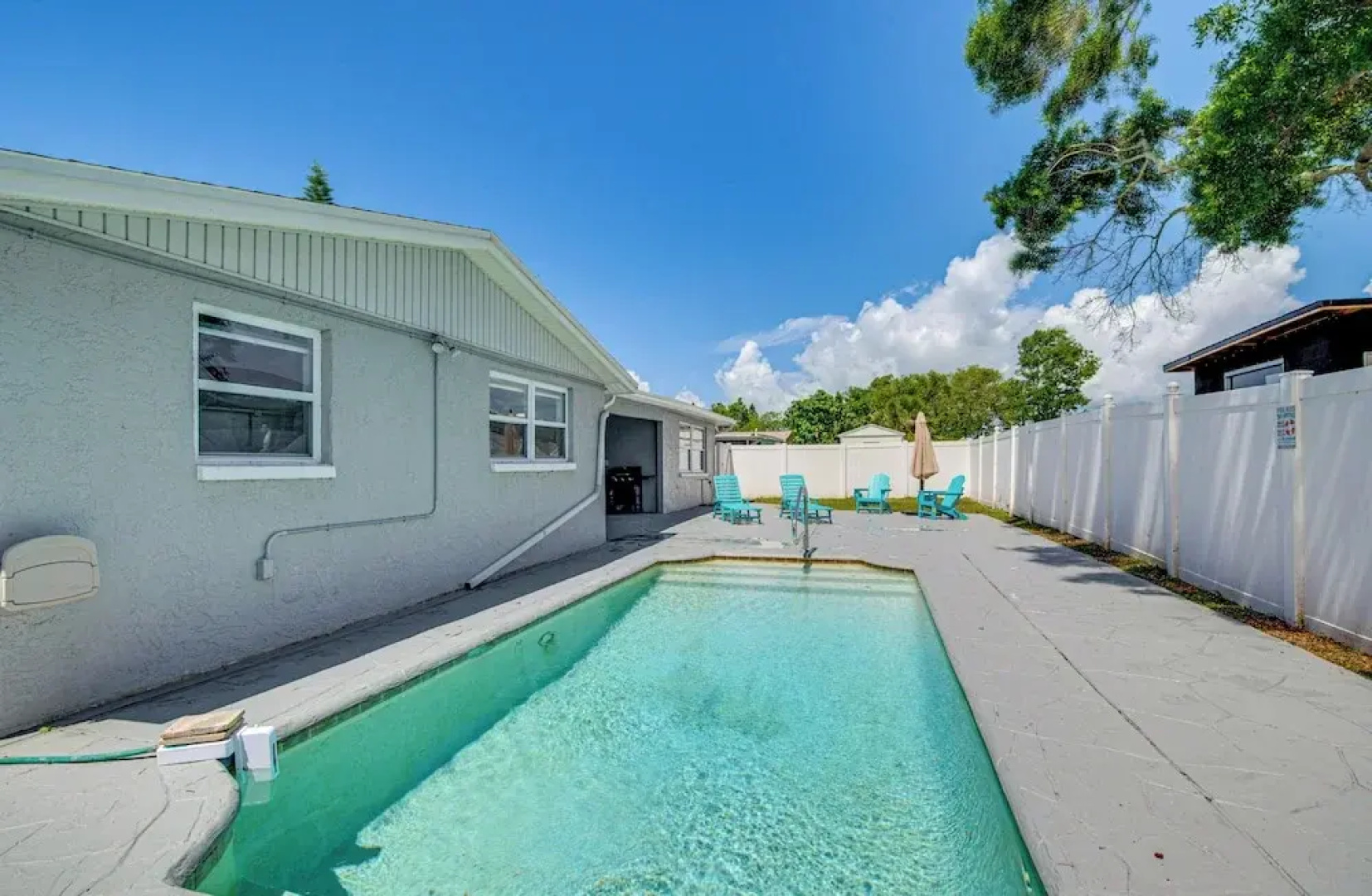 5 Mi to Beach: Home w/ Pool in Holiday!